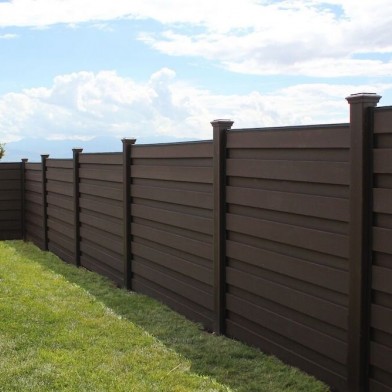 Composite+fencing+los+angeles+-+Horizontal+Trex+Fence